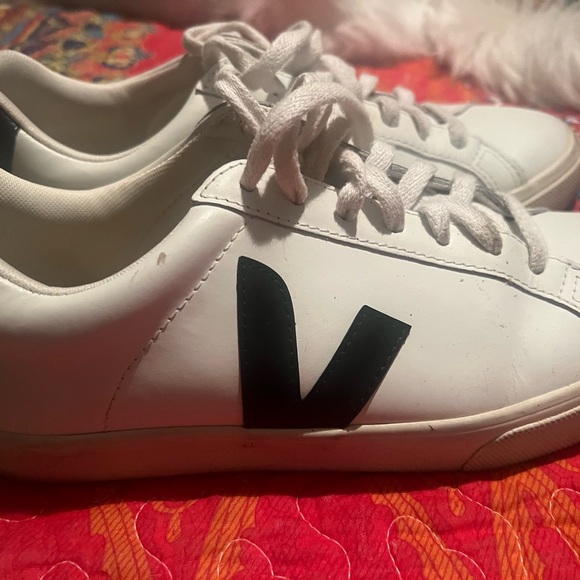 Veja White and Black Athletic Shoes - Picture 2 of 4
